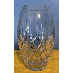 ROGASKA HANDMADE LEAD CRYSTAL 8" VASE, Hamilton PATTERN-Diamond Cut